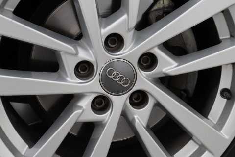 Audi A3 Sportback 35 TFSI CoD Design Pro Line Plus | Trekhaak | Stoelverwarming | Cruise Control | Keyless Entry | LED | PDC V+A | 17 Inch