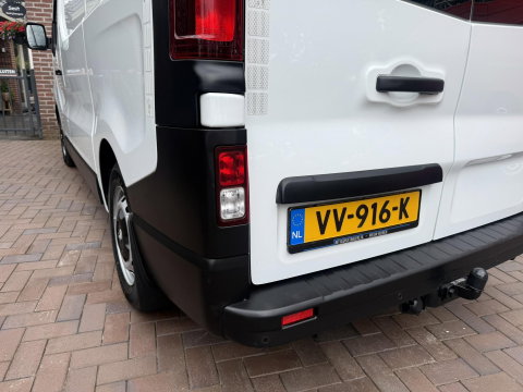 Renault Trafic 1.6 dCi service bus Victron 3000W Bott inrichting