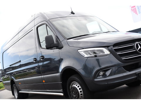 Mercedes-Benz Sprinter 519 V6 3.0 CDI L4H2 PB Edition N1, 360 Camera, Cruise, Carplay, 10,5'' Mbux, Automaat, Sensoren, 190pk, Elektrische deur, Stoelverwarming, Geveerde stoel, Uniek! 319