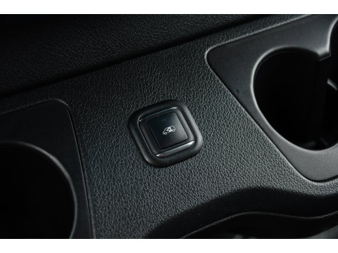 Mercedes-Benz Sprinter 519 V6 3.0 CDI L4H2 PB Edition N1, 360 Camera, Cruise, Carplay, 10,5'' Mbux, Automaat, Sensoren, 190pk, Elektrische deur, Stoelverwarming, Geveerde stoel, Uniek! 319