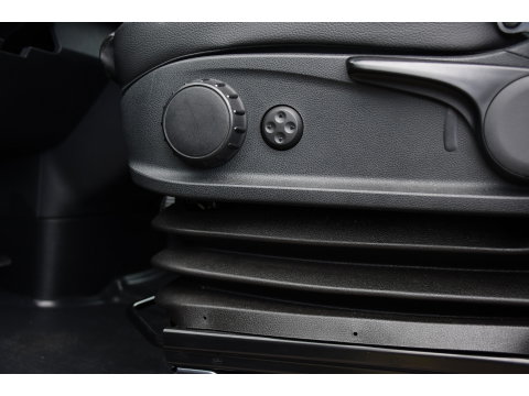 Mercedes-Benz Sprinter 519 V6 3.0 CDI L4H2 PB Edition N1, 360 Camera, Cruise, Carplay, 10,5'' Mbux, Automaat, Sensoren, 190pk, Elektrische deur, Stoelverwarming, Geveerde stoel, Uniek! 319