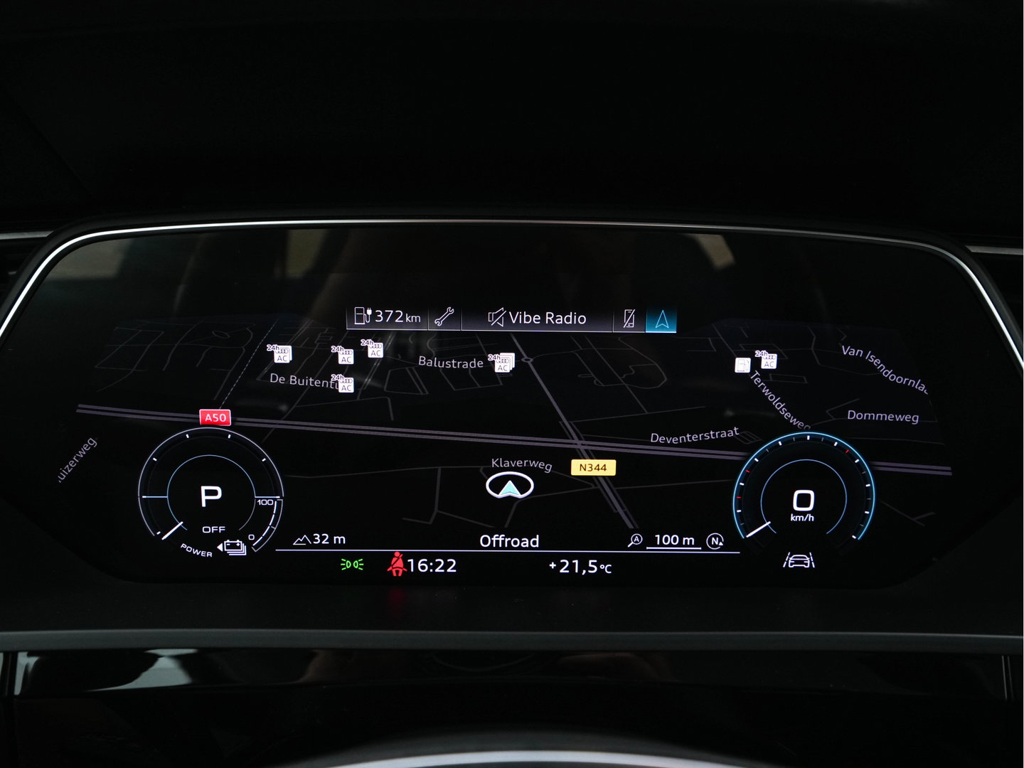 Audi e-tron 55 Quattro Edition 95 kWh [3-Fase-11kW] {SoH-95%} (INCL-BTW) *HEATPUMP | FULL-LED | HEATED-COMFORTSEATS | DIGI-COCKPIT | NAVI-FULLMAP | CAMERA | DAB+ | ECC | PDC | CRUISE | 20''ALU*