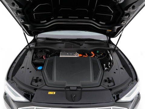 Audi e-tron 55 Quattro Edition 95 kWh [3-Fase-11kW] {SoH-95%} (INCL-BTW) *HEATPUMP | FULL-LED | HEATED-COMFORTSEATS | DIGI-COCKPIT | NAVI-FULLMAP | CAMERA | DAB+ | ECC | PDC | CRUISE | 20''ALU*