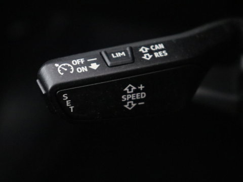 Audi A4 Avant 35 TFSI Advanced Edition | Trekhaak | RS-Wheels | Virtual dashboard | Carplay | Climate control | Full LED | Cruise control | Navigatie |