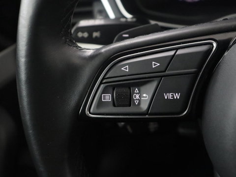 Audi A4 Avant 35 TFSI Advanced Edition | Trekhaak | RS-Wheels | Virtual dashboard | Carplay | Climate control | Full LED | Cruise control | Navigatie |