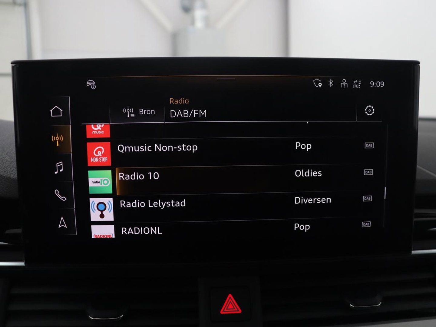 Audi A4 Avant 35 TFSI Advanced Edition | Trekhaak | RS-Wheels | Virtual dashboard | Carplay | Climate control | Full LED | Cruise control | Navigatie |