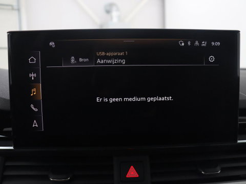 Audi A4 Avant 35 TFSI Advanced Edition | Trekhaak | RS-Wheels | Virtual dashboard | Carplay | Climate control | Full LED | Cruise control | Navigatie |