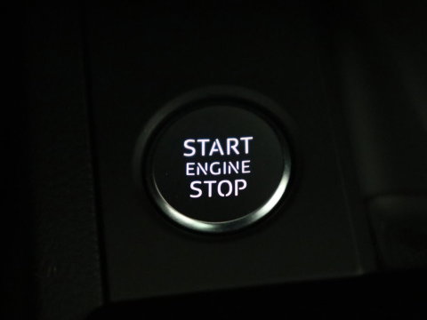 Audi A4 Avant 35 TFSI Advanced Edition | Trekhaak | RS-Wheels | Virtual dashboard | Carplay | Climate control | Full LED | Cruise control | Navigatie |
