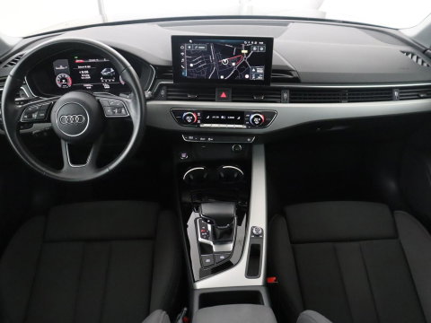 Audi A4 Avant 35 TFSI Advanced Edition | Trekhaak | RS-Wheels | Virtual dashboard | Carplay | Climate control | Full LED | Cruise control | Navigatie |