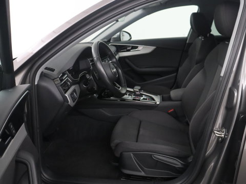 Audi A4 Avant 35 TFSI Advanced Edition | Trekhaak | RS-Wheels | Virtual dashboard | Carplay | Climate control | Full LED | Cruise control | Navigatie |