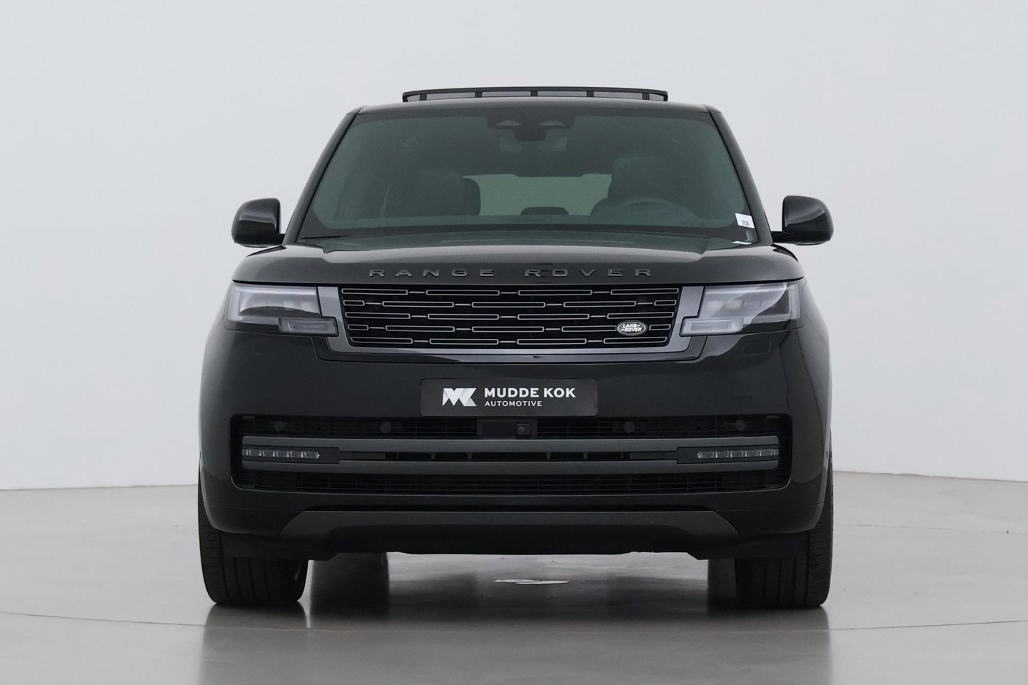 Land Rover Range Rover 3.0 D350 HSE Autobiography MHEV | Luchtvering | Panoramadak | Meridian 3D | 360° Camera | Koelbox | Stoelventilatie | 23 Inch