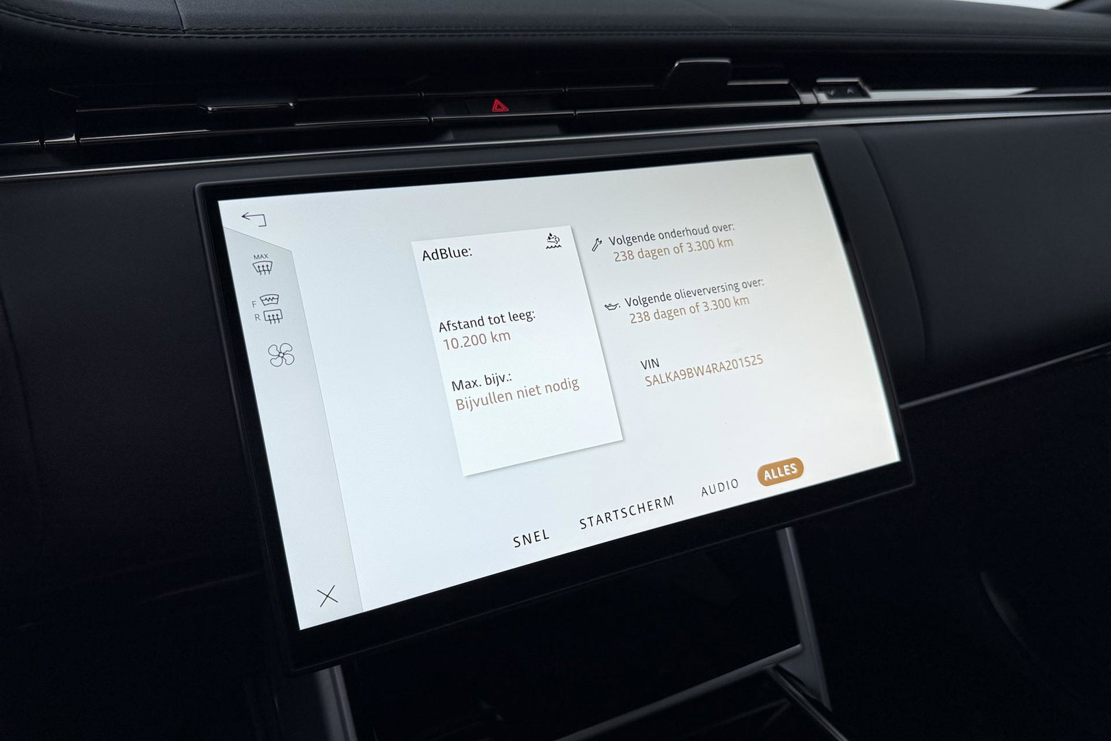 Land Rover Range Rover 3.0 D350 HSE Autobiography MHEV | Luchtvering | Panoramadak | Meridian 3D | 360° Camera | Koelbox | Stoelventilatie | 23 Inch