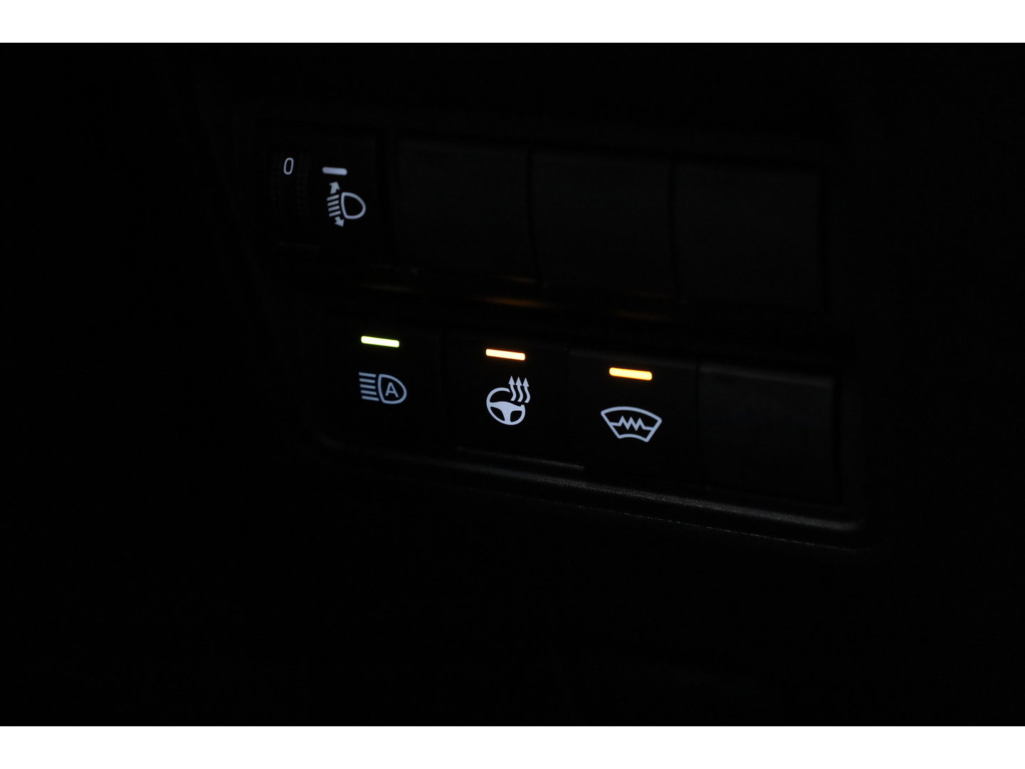 Toyota Yaris Cross 1.5 Hybrid 130 Dynamic | Rijklaar! | Nav | Winter pack | Safety Pack | Keyless | Apple CarPlay | Adapt. Cruise