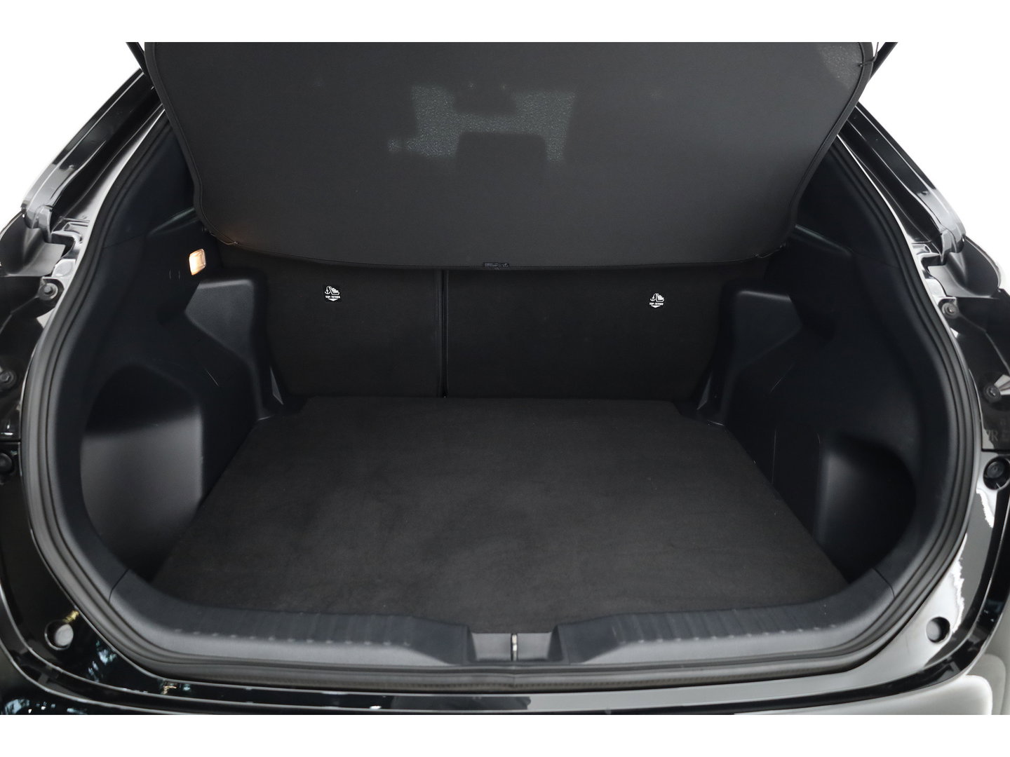 Toyota Yaris Cross 1.5 Hybrid 130 Dynamic | Rijklaar! | Nav | Winter pack | Safety Pack | Keyless | Apple CarPlay | Adapt. Cruise