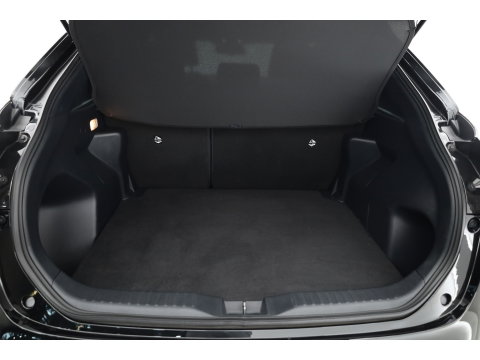 Toyota Yaris Cross 1.5 Hybrid 130 Dynamic | Rijklaar! | Nav | Winter pack | Safety Pack | Keyless | Apple CarPlay | Adapt. Cruise