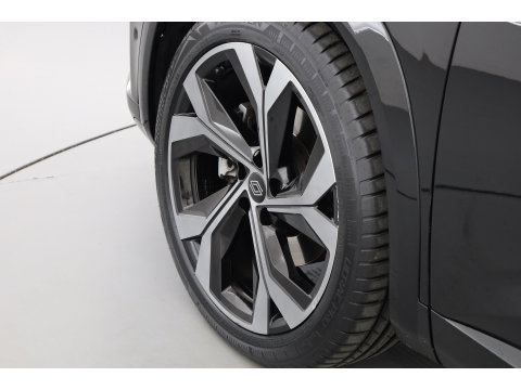 Renault Austral 1.2 E-Tech full hybrid 200 techno esprit Alpine | Rijklaar! | Orgi. NL | Adapt. Cruise | Camera | Google info. | Apple CarPlay | Keyless | 20''