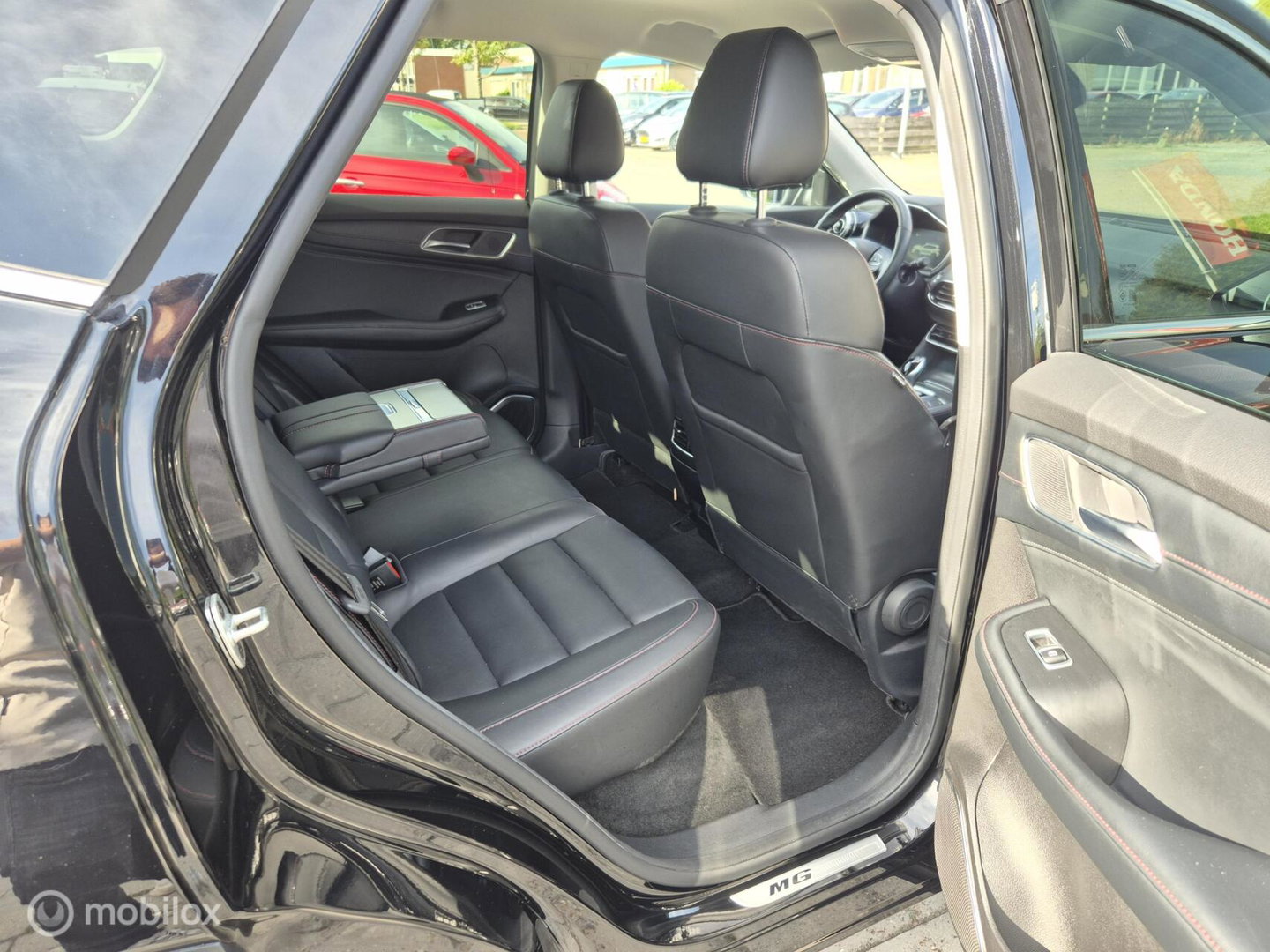 MG EHS 1.5 TGDI PHEV Edition1, Dealer onderhouden, Trekhaak