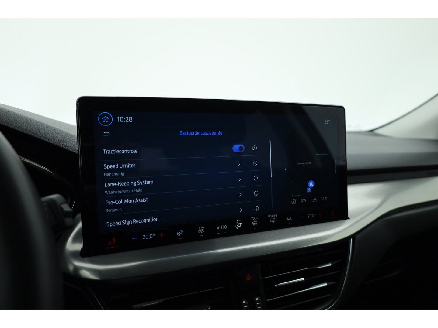 Ford Focus 1.0 EcoBoost Hybrid Titanium Style | Rijklaar! | Cruise Control | Camera | Stoel- Stuurverw. | Apple CarPlay & Android Auto | Navi