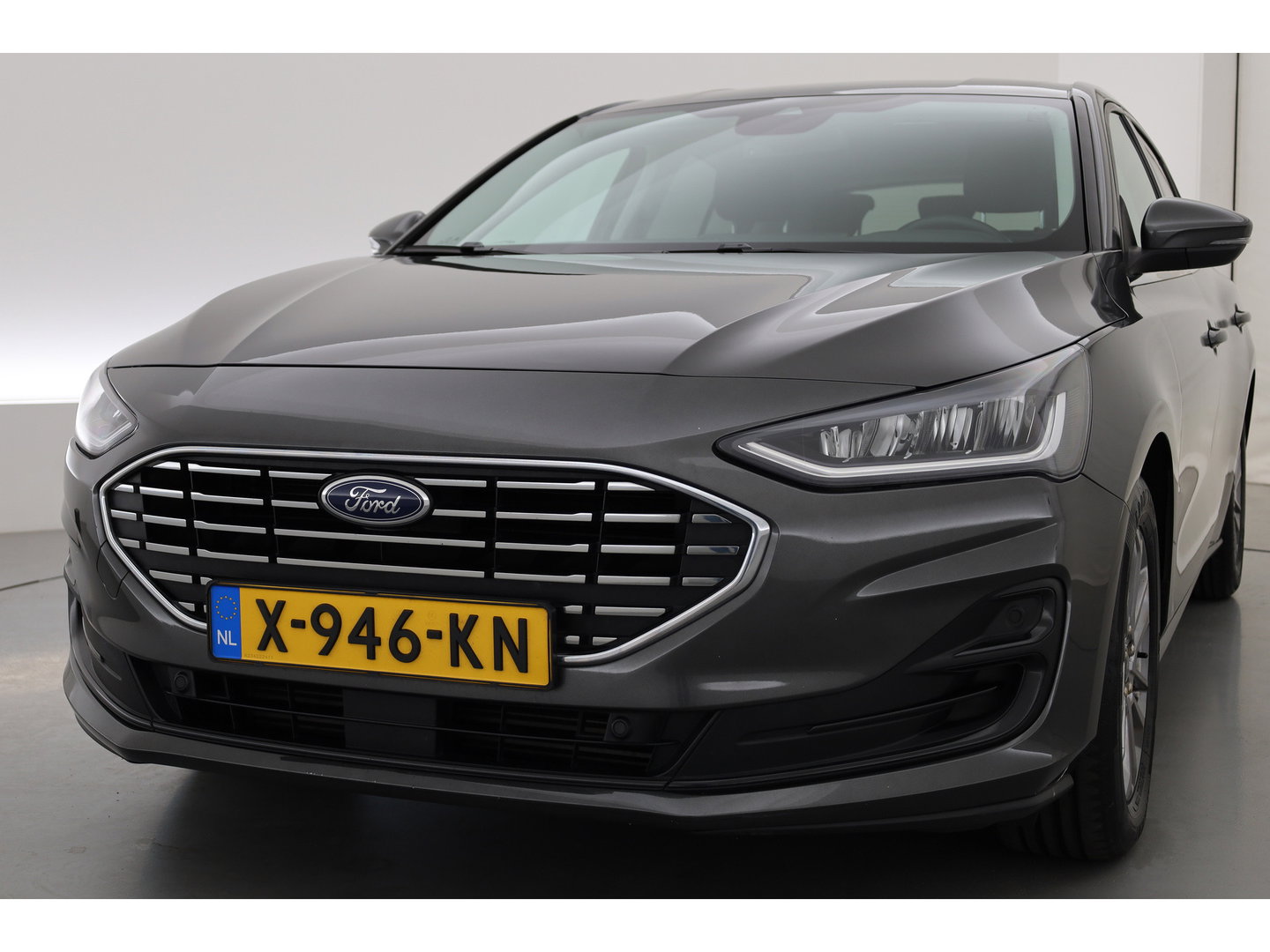 Ford Focus 1.0 EcoBoost Hybrid Titanium Style | Rijklaar! | Cruise Control | Camera | Stoel- Stuurverw. | Apple CarPlay & Android Auto | Navi