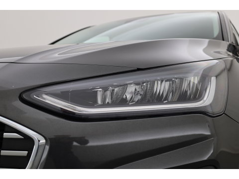 Ford Focus 1.0 EcoBoost Hybrid Titanium Style | Rijklaar! | Cruise Control | Camera | Stoel- Stuurverw. | Apple CarPlay & Android Auto | Navi
