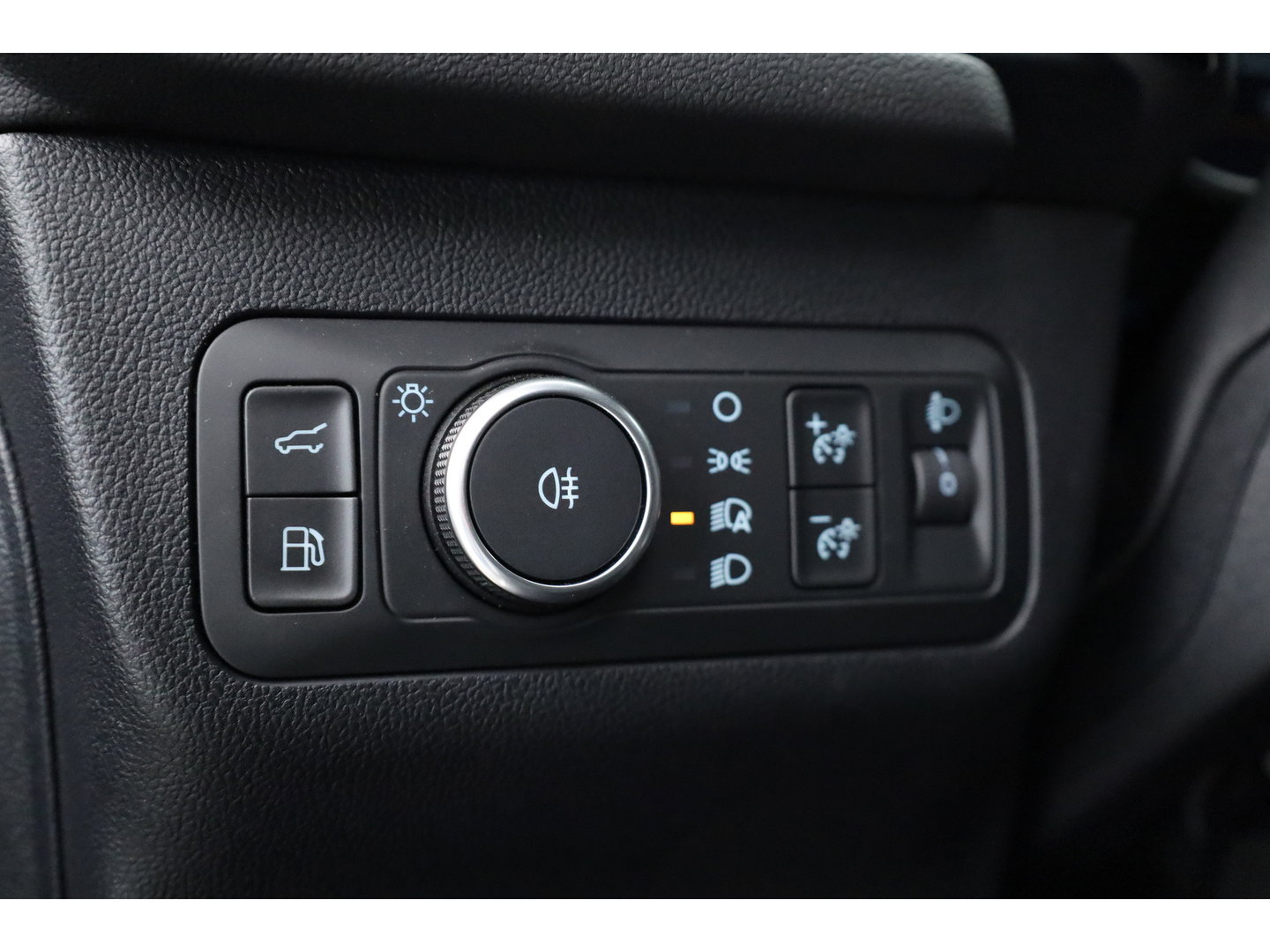 Ford Kuga 2.5 PHEV ST-Line X | Rijklaar! | Trekgewicht 2.100 kg | Keyless | Adapt Cruise | CarPlay | Stoel-Stuurverw.