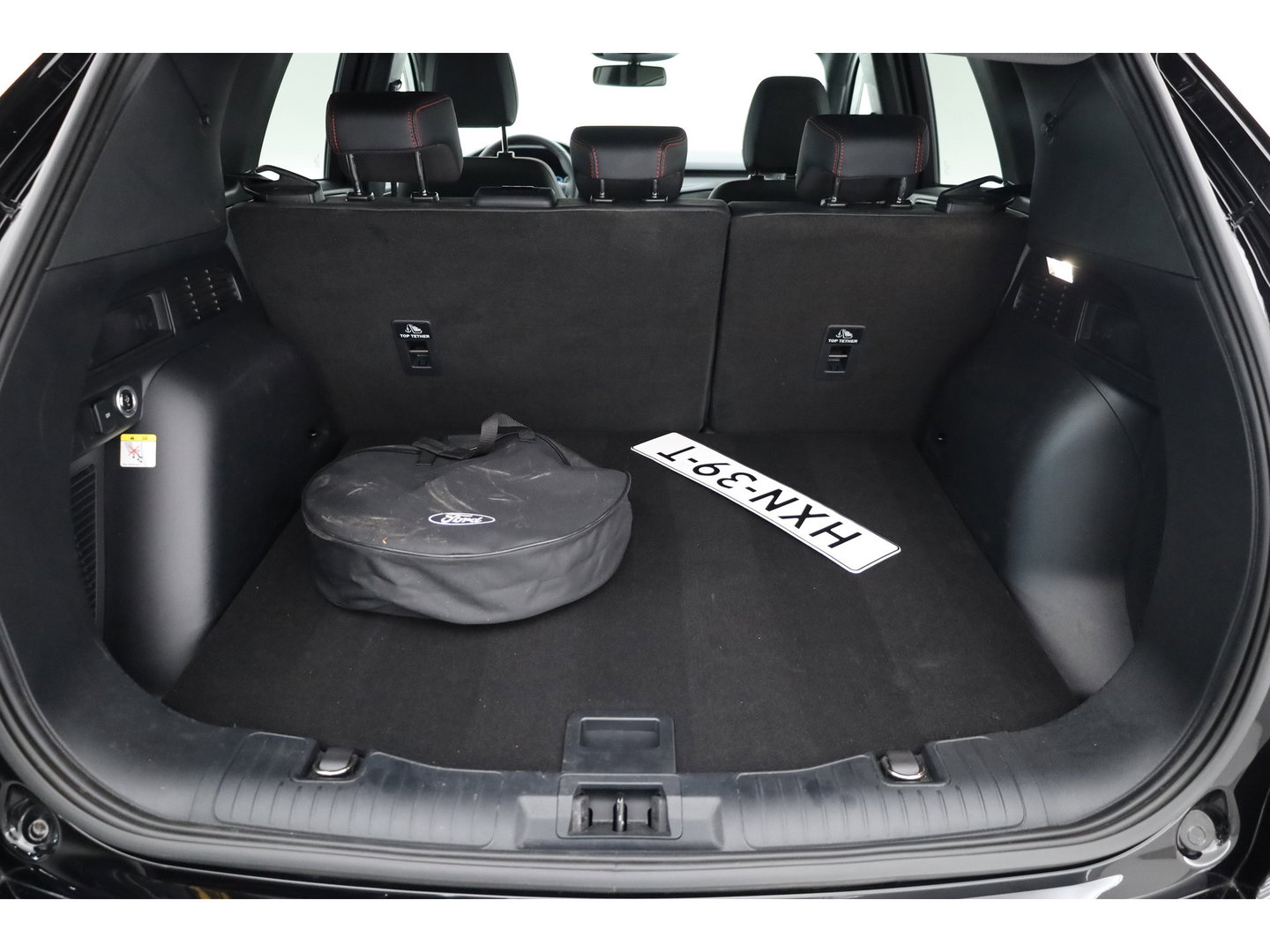 Ford Kuga 2.5 PHEV ST-Line X | Rijklaar! | Trekgewicht 2.100 kg | Keyless | Adapt Cruise | CarPlay | Stoel-Stuurverw.