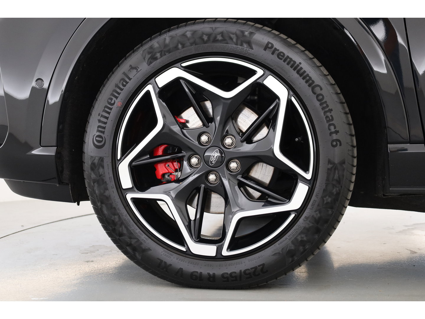 Ford Kuga 2.5 PHEV ST-Line X | Rijklaar! | Trekgewicht 2.100 kg | Keyless | Adapt Cruise | CarPlay | Stoel-Stuurverw.