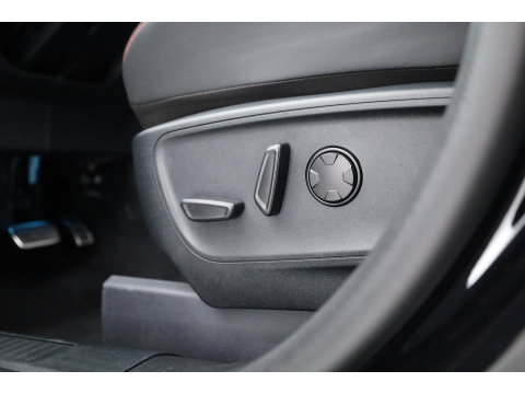 Ford Kuga 2.5 PHEV ST-Line X | Rijklaar! | Trekgewicht 2.100 kg | Keyless | Adapt Cruise | CarPlay | Stoel-Stuurverw.