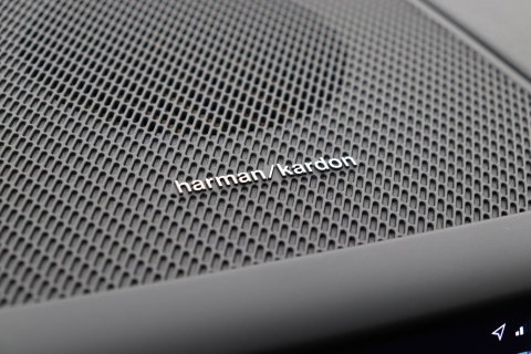 Volvo XC60 T6 R-Design |  Long Range | Harman/Kardon | Panoramadak | Standkachel | Camera | Keyless | Stoel+Stuurverwarming | ACC