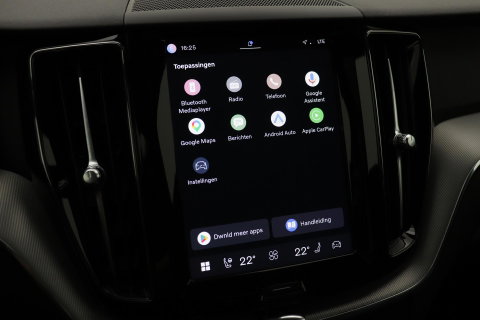 Volvo XC60 T6 R-Design |  Long Range | Harman/Kardon | Panoramadak | Standkachel | Camera | Keyless | Stoel+Stuurverwarming | ACC