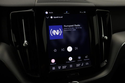 Volvo XC60 T6 R-Design |  Long Range | Harman/Kardon | Panoramadak | Standkachel | Camera | Keyless | Stoel+Stuurverwarming | ACC