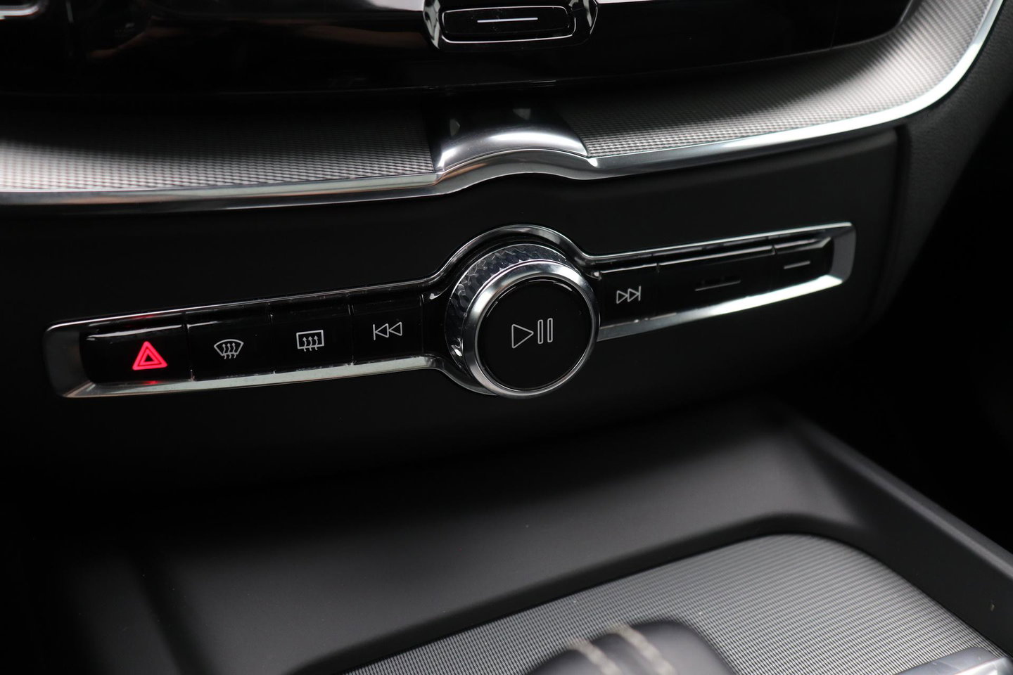 Volvo XC60 T6 R-Design |  Long Range | Harman/Kardon | Panoramadak | Standkachel | Camera | Keyless | Stoel+Stuurverwarming | ACC