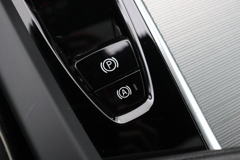 Volvo XC60 T6 R-Design |  Long Range | Harman/Kardon | Panoramadak | Standkachel | Camera | Keyless | Stoel+Stuurverwarming | ACC