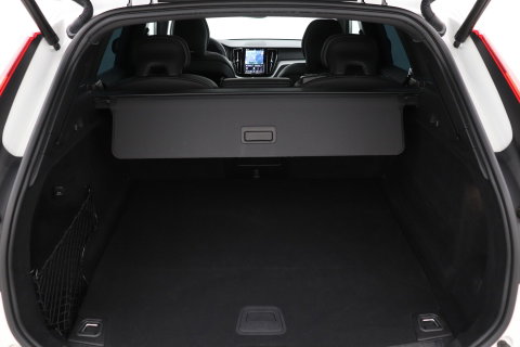 Volvo XC60 T6 R-Design |  Long Range | Harman/Kardon | Panoramadak | Standkachel | Camera | Keyless | Stoel+Stuurverwarming | ACC