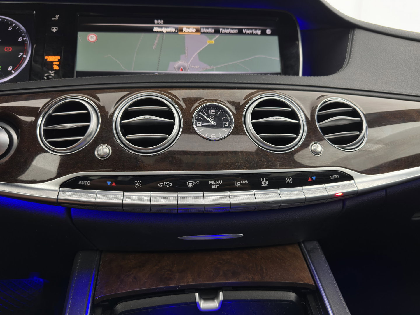 Mercedes-Benz S-Klasse 500 4Matic (INCL.BTW) Aut. *PANO | HEAD-UP | LEATHER | FULL-LED | BURMESTER | DISTRONIC | BLIND-SPOT | TOP-VIEW | MEMORY-PACK | DIGI-COCKPIT | HEAYED-COMFORTSEATS | AIR-SUSPENSION | PRIVACY-GLASS | 19''