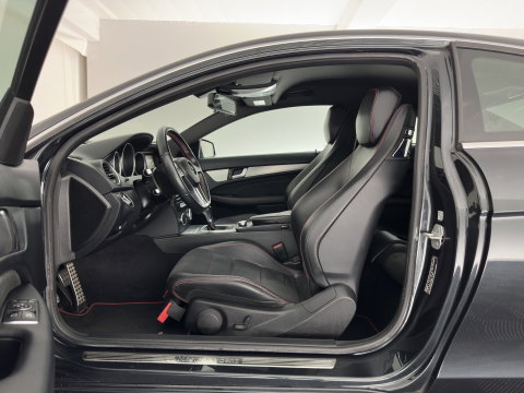 Mercedes-Benz C-Klasse Coupé 220 CDI Ambition AMG *LEATHER-MICROFIBRE | HEATED-SPORTSEATS | NAVI-FULLMAP | ECC | PDC | CRUISE | 18''ALU*