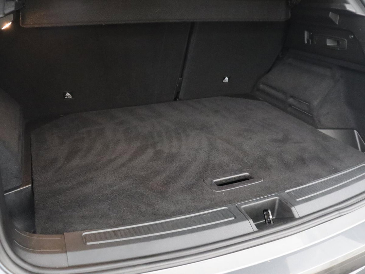 Renault Austral 1.2 E-Tech full hybrid 200 evolution | SOH 92.4 | Half Leder | Massage | Stuur/stoel verwarming | Adaptive cruise | Camera | Carplay | Climate control | Full LED |