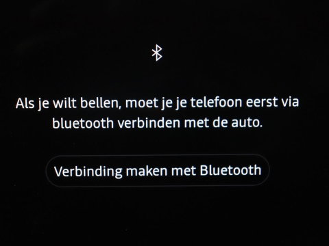 Renault Austral 1.2 E-Tech full hybrid 200 evolution | SOH 92.4 | Half Leder | Massage | Stuur/stoel verwarming | Adaptive cruise | Camera | Carplay | Climate control | Full LED |