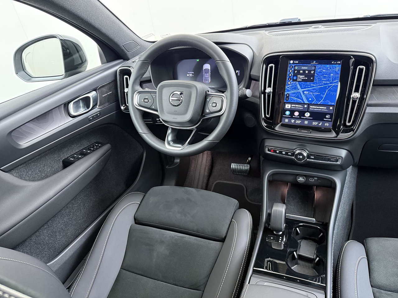 Volvo C40