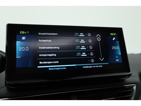 Peugeot 3008 1.6 Hybrid 225 GT | Rijklaar! | Pano | Adapt. Cruise | Camera + PDC | Apple CarPlay + NAV | Dodehoekdet.