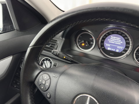 Mercedes-Benz C-Klasse 220 CDI BlueEFFICIENCY Business Class Avantgarde (INCL.BTW) Aut. *LEATHER-FABRIC | HEATED-COMFORTSEATS | NAVI | ECC | PDC | CRUISE | TOWBAR | 17''ALU*