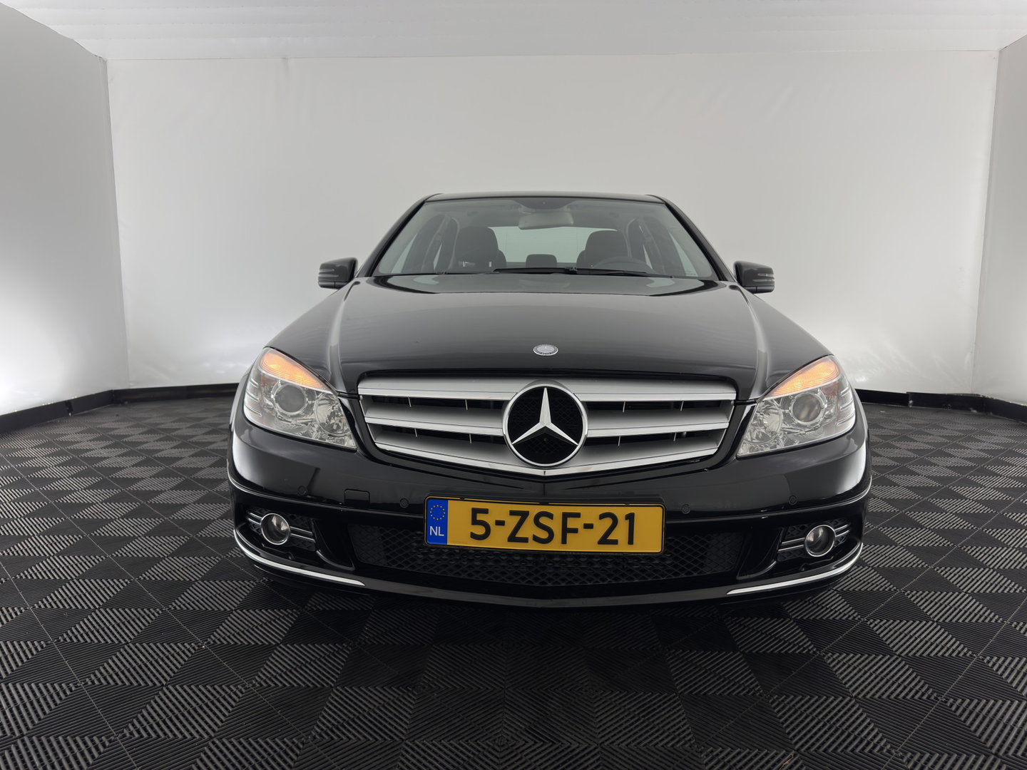 Mercedes-Benz C-Klasse 220 CDI BlueEFFICIENCY Business Class Avantgarde (INCL.BTW) Aut. *LEATHER-FABRIC | HEATED-COMFORTSEATS | NAVI | ECC | PDC | CRUISE | TOWBAR | 17''ALU*