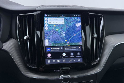 Volvo XC60 T6 Plus Dark | ACC | Harman/Kardon | Trekhaak | Panoramadak | Stoel+Stuurverwarming | 21 Inch | Leder