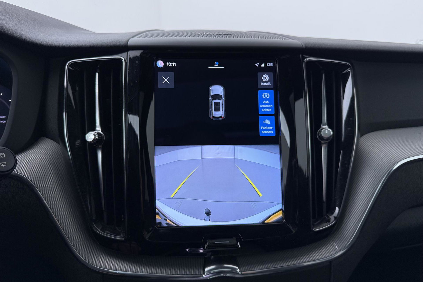 Volvo XC60 T6 Plus Dark | ACC | Harman/Kardon | Trekhaak | Panoramadak | Stoel+Stuurverwarming | 21 Inch | Leder