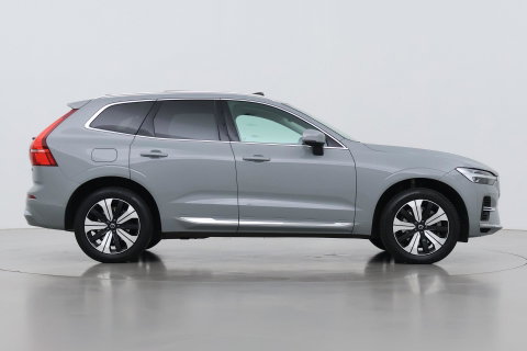 Volvo XC60 T6 Essential Bright | Panoramadak | Trekhaak | Pilot Assist | BLIS | Camera | Stoel+Stuurverwarming | ACC