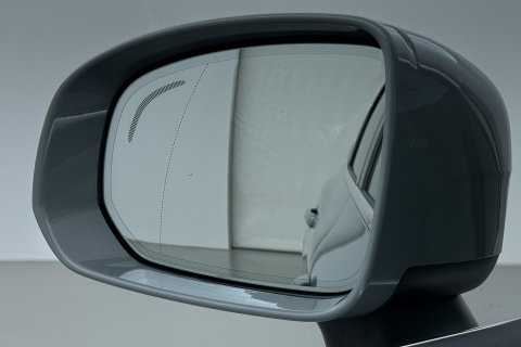 Volvo XC60 T6 Essential Bright | Panoramadak | Trekhaak | Pilot Assist | BLIS | Camera | Stoel+Stuurverwarming | ACC