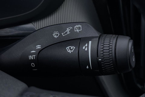 Volvo XC60 T6 Essential Bright | Panoramadak | Trekhaak | Pilot Assist | BLIS | Camera | Stoel+Stuurverwarming | ACC