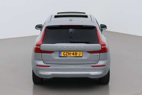 Volvo XC60 T6 Essential Bright | Panoramadak | Trekhaak | Pilot Assist | BLIS | Camera | Stoel+Stuurverwarming | ACC