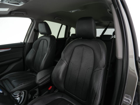 BMW 2 Serie Gran Tourer 216d High Executive Luxury-Line [7-Pers.] (INCL-BTW) Aut. * LEATHER | FULL-LED | HIFI-SOUND | HEAD-UP | ADAPTIVE-CRUISE | KEYLESS | NAVI-FULLMAP | HEATED-SPORTSEATS | PRIVACY-GLASS | ECC | PDC | TOWBAR | 17''ALU*