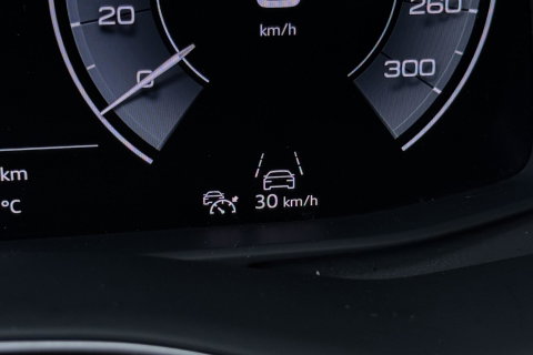 Audi Q8 55 TFSI e quattro Pro Line | Bang&Olufsen | Luchtvering | Trekhaak | Head-Up | Matrix LED | 22 Inch | Stoelverwarming V+A | ACC